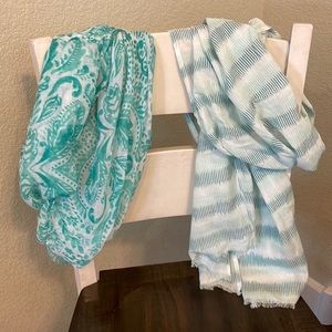 Bundle of two green fashion scarves